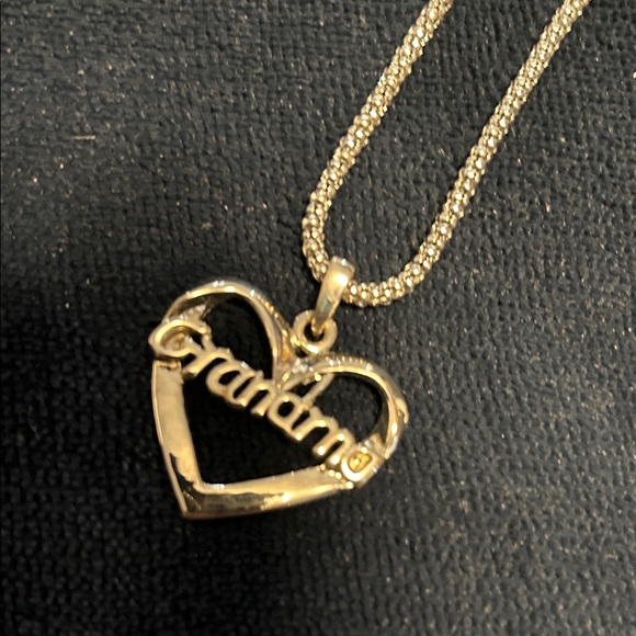 Crocheted Taco Grandma Keychain with Grandma Silver Heart Necklace NWOT - Picture 2 of 3